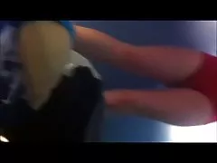 Ujo teini koko pensas ja iso tissit uinnin jälkeen
