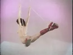 Stereolab - pois (musiikkivideo)